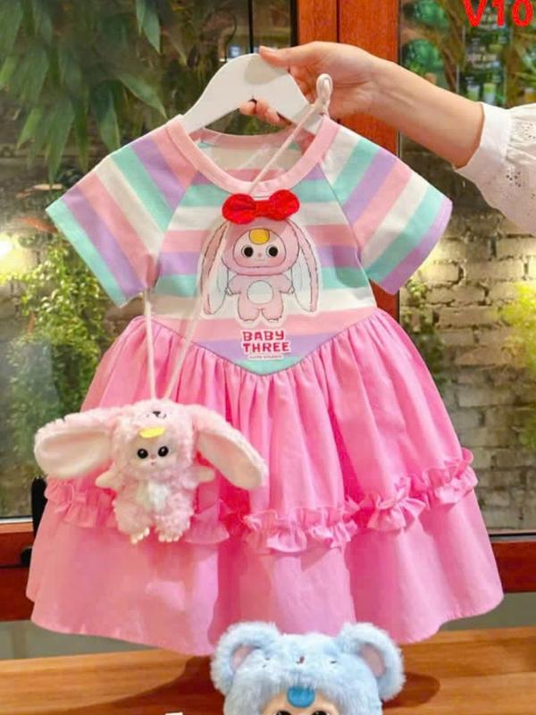 10- 30 kg Váy bé gái hoạ tiết baby three hot hít tay bào. 2màu tím hồng, đầm cho bé gái dáng xuông váy nhung 3