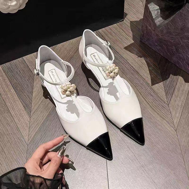 Product Introduction of Giày Mary Jane, Dễ Phối Đồ Nữ, Hàng Mới Về 2024, Mũi Nhọn khoét lỗ, Đế Xuồng, Thiết Kế Colorblock, Kiểu Cắt Thấp, Giày Cao Gót 25