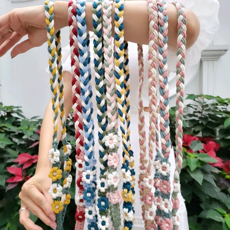 Dây treo điện thoại handmade tết bông hoa/ dây treo đa năng/đây đeo điện thoại hottrend/ dây đeo thẻ / dây đeo đa năng. Phụ Kiện /dây đeo điện thoại tự làm 1