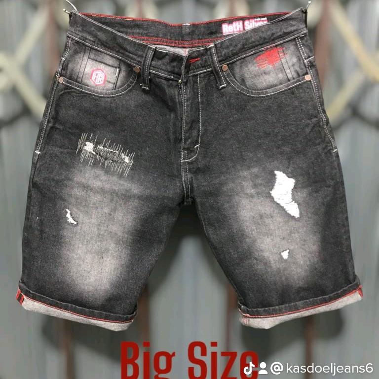 Celana Jeans Sobek Pendek Pria Denim Distro Premium  34 35 36 37 38 39 Santai 1