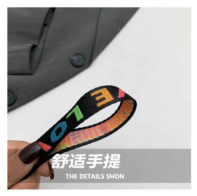 Product Introduction of Special-Interest Design Love 2024 Winter New Good-looking This Year's Popular Coin Purse Clutch Korean Women Bag Tide 2