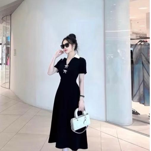 Đầm tuyết mưa cổ V kèm tag đá 5