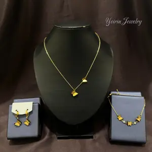 Perhiasan Kupu Gold Kalung Kupu, Gelang Permata Kupu dan Anting Jepit Pasir Bahan Titanium Yoirin Jewelry