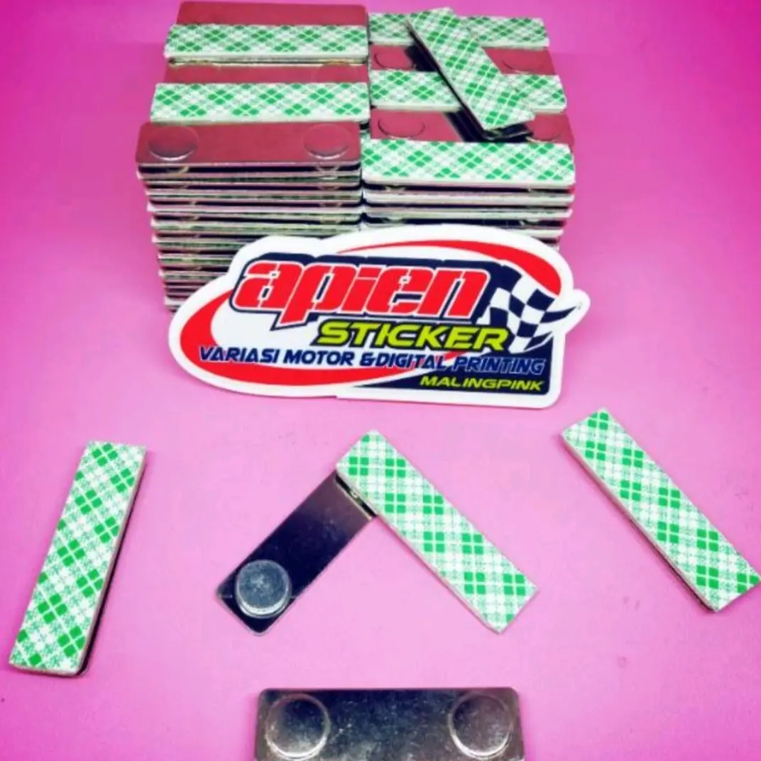 Magnetic Magnet Nama Dada/Name Tag 1 Set Uk. 45 mm