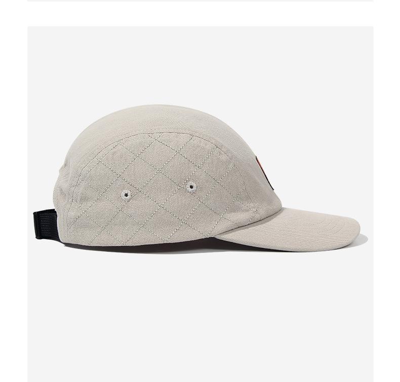 Product Introduction of Summer Sun Protection Sports Curved Brim Peaked Cap Women's Couples' Cap Five-Piece Hat Fashion All-Match Face-Looking Small Baseball Cap 1