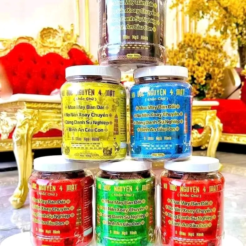 T__  NỤ ƯỚC NGUYỆN 4 MẶT _  1 HỘP CÓ30 NỤ /500G