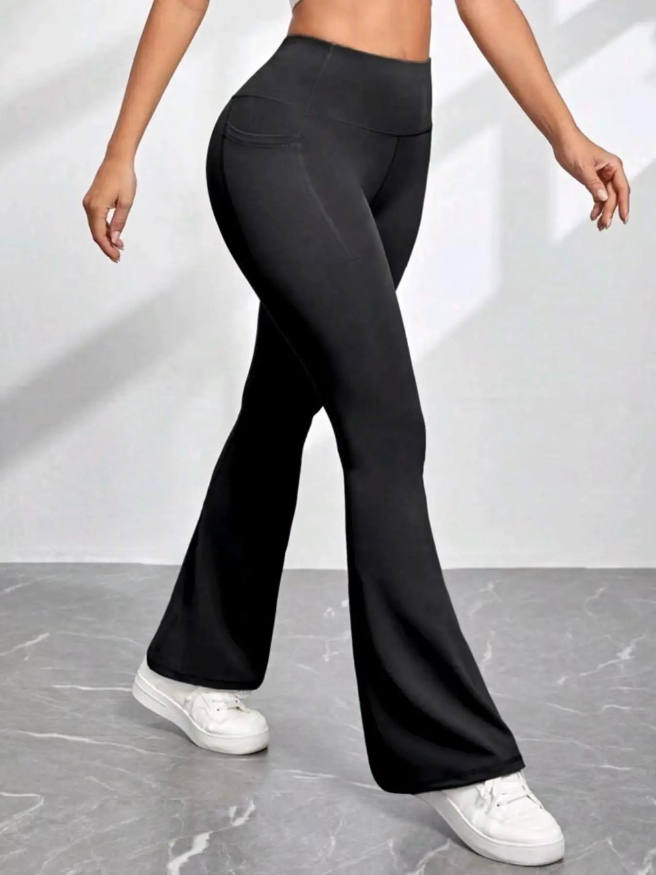 Women's Plain High Waist Flare Leg Sports Pants, Casual Sporty Comfy Pocket Design Bell Bottom Trousers for Yoga Gym Workout Running, Airport Outfit, Ladies Sportswear Lounge Outfit for All Seasons, Cute Winter Outfits, Rave Trousers Women
