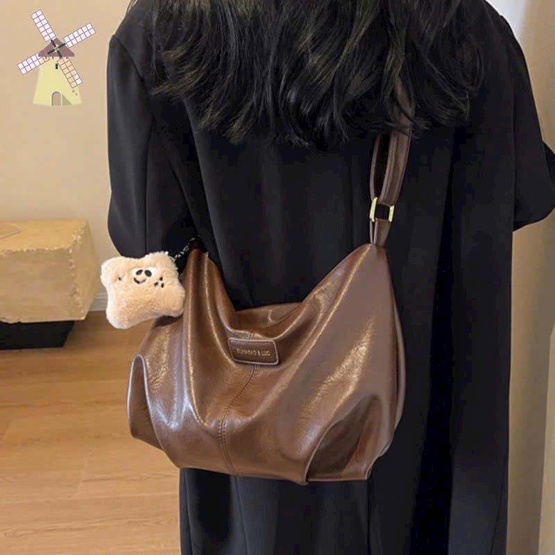 [Tặng charm gấu ngẫu nhiên] Túi xách nữ da mềm túi tote da size lớn 35cm đi học đi làm đựng vừa sách vở a4 kèm móc khoá 005