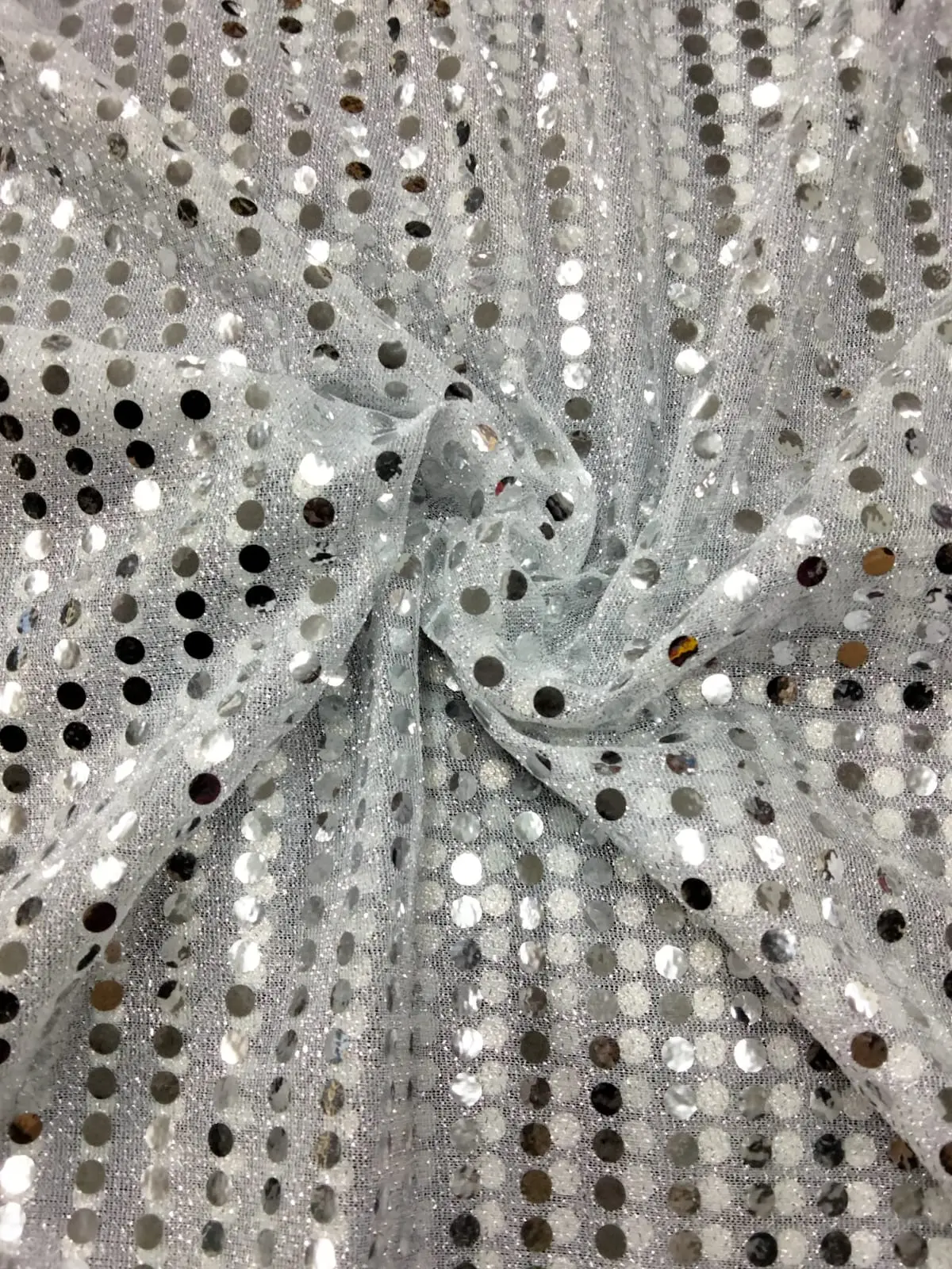 1/2 (SETENGAH) Meter Kain Borci Payet Sequin Bahan Dress Party Meteran