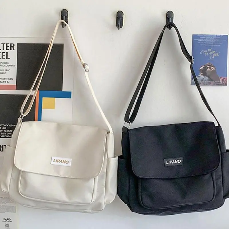 Simple And Versatile Shoulder Bag Student Messenger Bag Class Casual Backpack Shoulder Bag Japanese Bag Female Harajuku Retro Messenger Bag Male (With Badge)