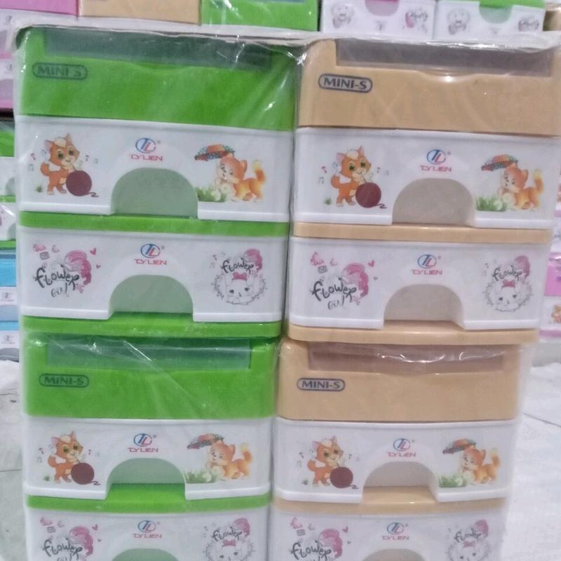 tủ mi ni 3 ngăn  ... kích thước 20/15.5/ 18 mình  sẽ lấy màu ngẫu ... giúp cho mấy chị em để đồ gọn gàng và đẹp hơn 1