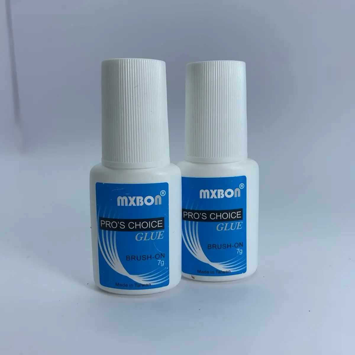 Keo dán móng mxbon tem xanh