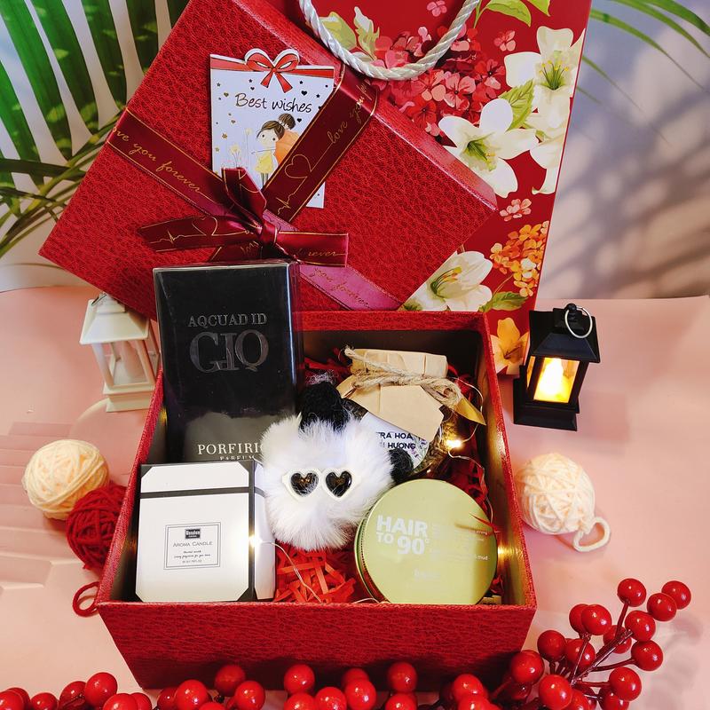  Set quà tặng bạn nam cực kì sang trọng và ý nghĩa gồm chai nước hoa nam lọ oải hương sáp vuốt tóc nến thơm móc khóa kèm phụ kiện quà tặng hộp quà 