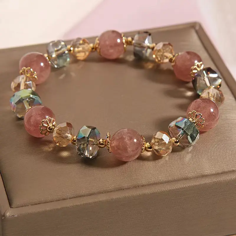 Strawberry Crystal Bracelet Fashionable All-Match Bracelet Ins Light Luxury Birthday Gift Girlfriends' Gift for Girlfriend