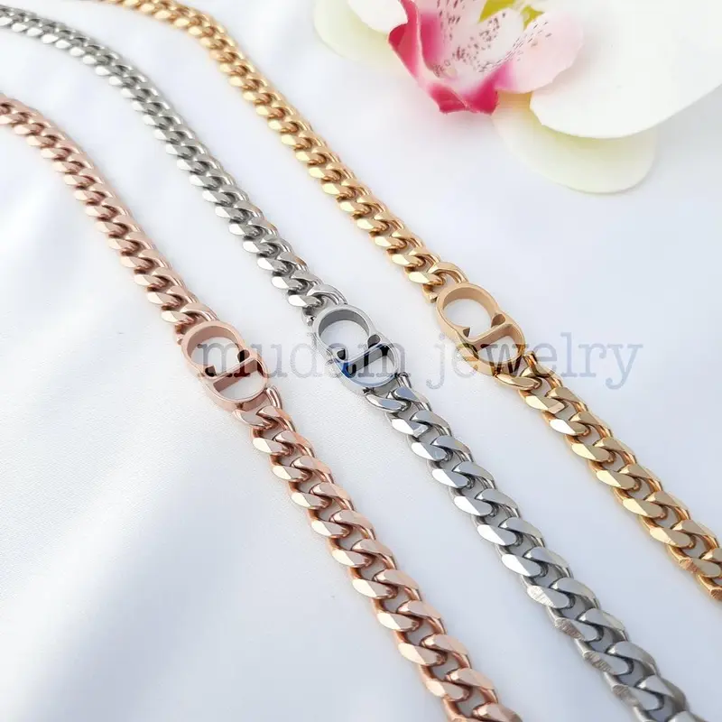 Kalung Rantai Titan Model CD Tersedia Warna Rose Gold, Gold dan Silver Anti karat Aksesoris Elegan Titanium Asesoris Wanita 6
