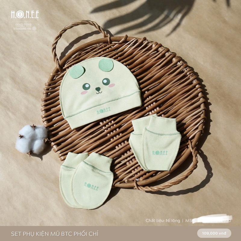 Hrnee Set phụ kiện cho bé sơ sinh gồm mũ bao tay chân mềm mát, hoạ tiết xinh, bst mới có cả chất mát thoáng cho mùa hè và chất dày ấm chk thu đông 8