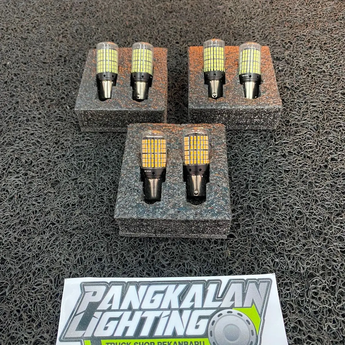 lampu sein terang 12-24 volt bisa buat truck