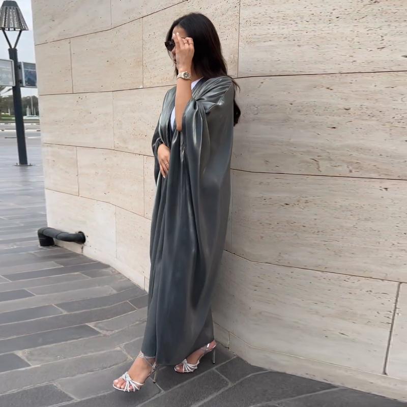 Product Introduction of 1pcs new solid color plus size ladies dress Muslim fashion bat sleeve robe 13