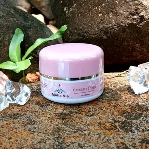 cream pagi pencerah Mutia vie