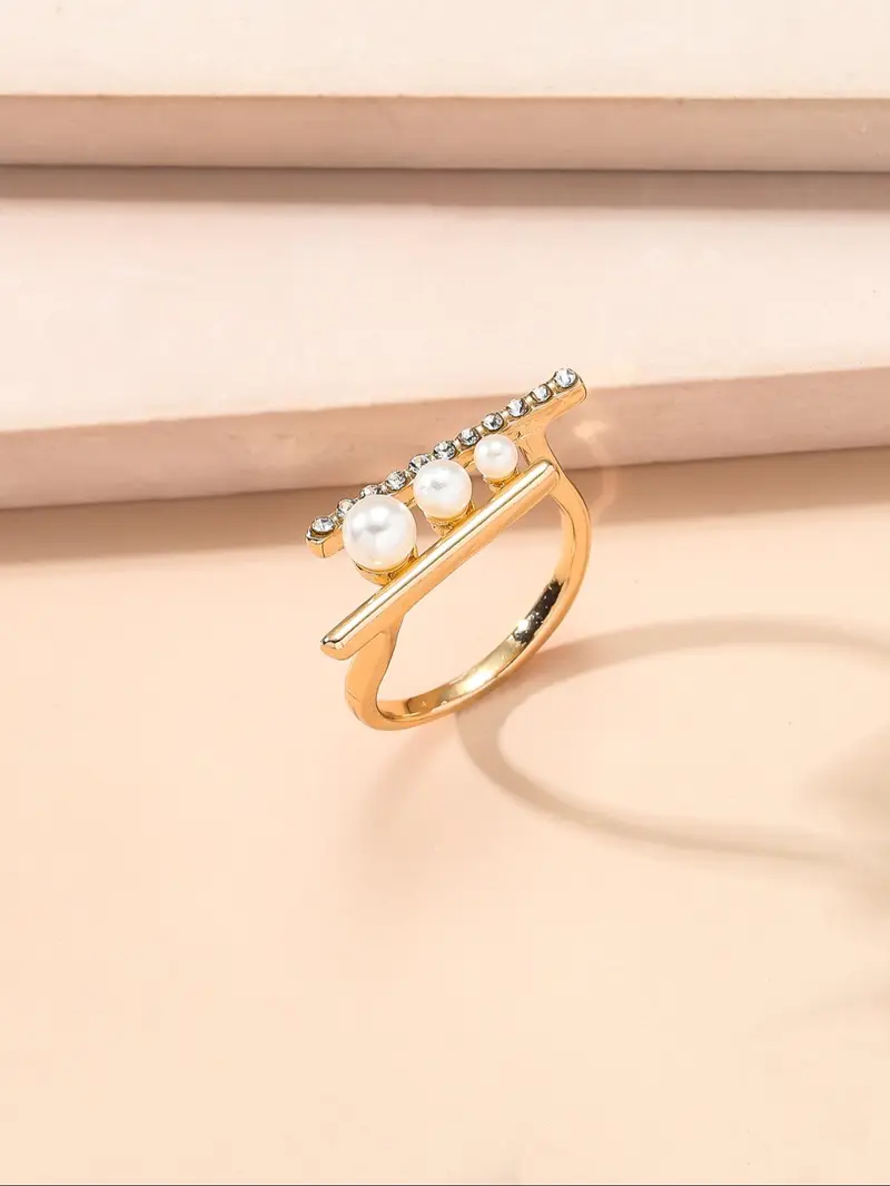 Product Introduction of Elegant Faux Pearl Decorated Ring, Fashion Accessories for Women & Girls, Trendy All-match & Exquisite Jewelry for Birthday Gift 2