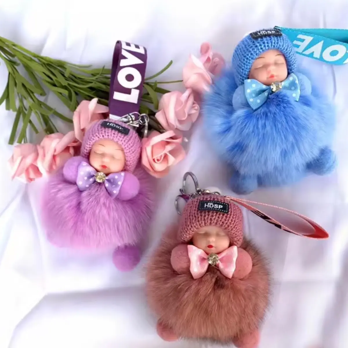 ตุ๊กตาพวงกุญแจ  สินค้าเข้าใหม่ เบบี๋ Love น่ารัก ติดกระเป๋า กุญแจรถ ของขวัญ  ของที่ระลึก