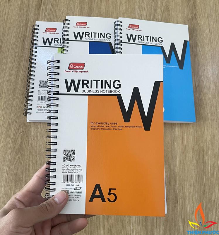  Sổ lò xo A5 A6 Grand 200 trang kẻ ngang giấy ĐL 70gsm giúp ghi chép tiện lợi SUKADO 