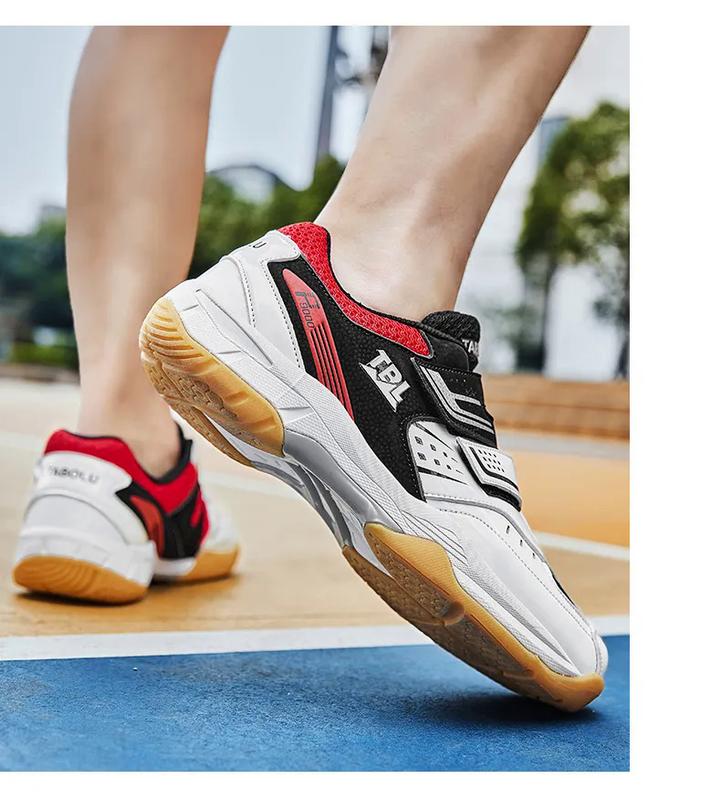 Product Introduction of New Breathable Badminton Shoes Men Comfortable Badminton Wears Velcro Tennis Sneakers Light Volleyball Shoes Size 36-45 39
