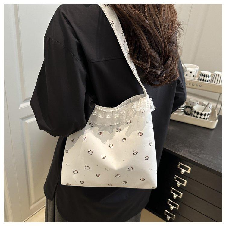 Product Introduction of Sewing Line Magnetic Snap Spring 2025 Women's Bag Shoulder Bag Personality Trend Large Capacity 14