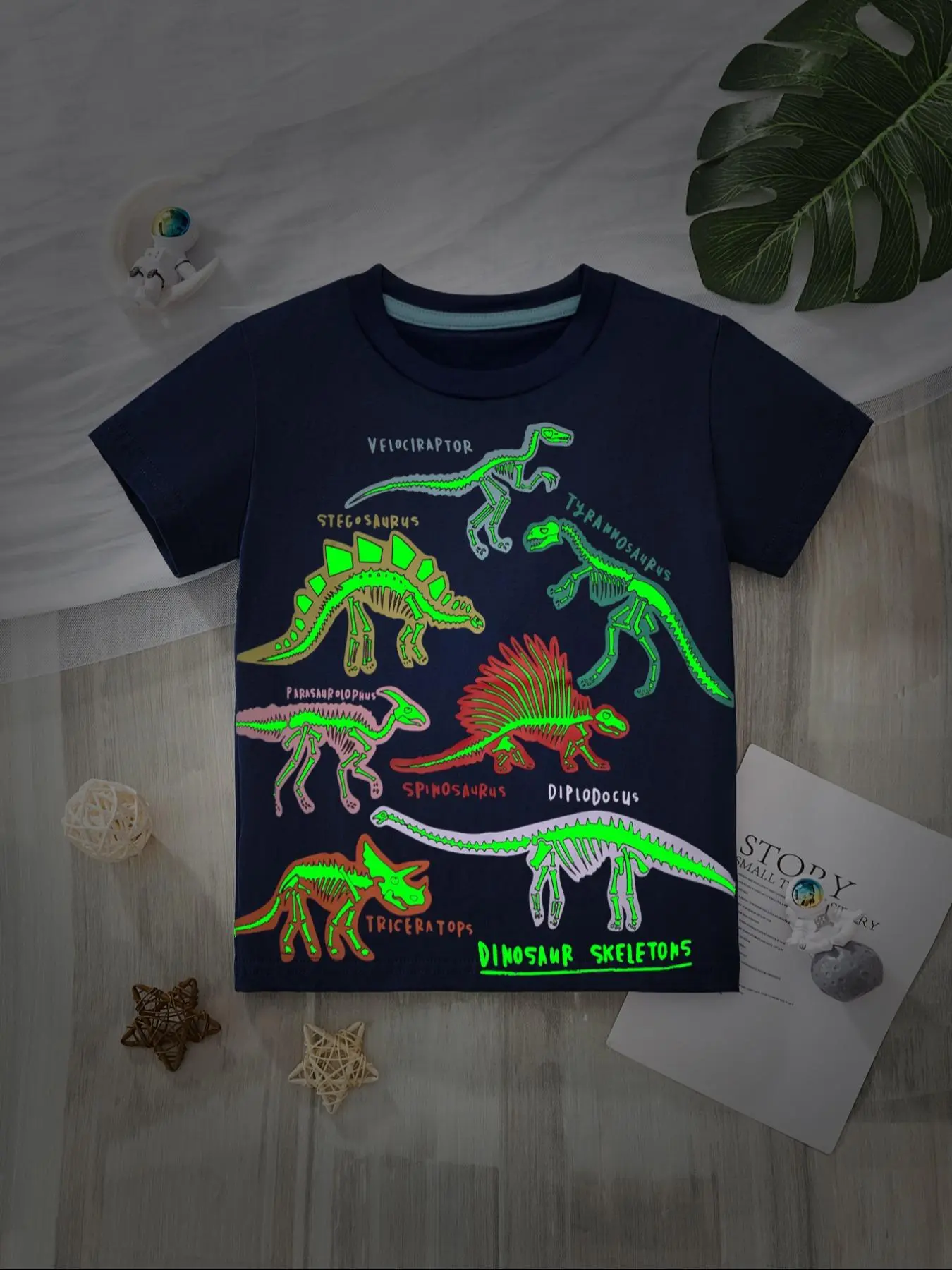 Toddler Boy's Dinosaur & Letter Print Round Neck Tee, Cute  Short Sleeve T-shirt for Kids Summer, Kids Clothing for Daily Wear