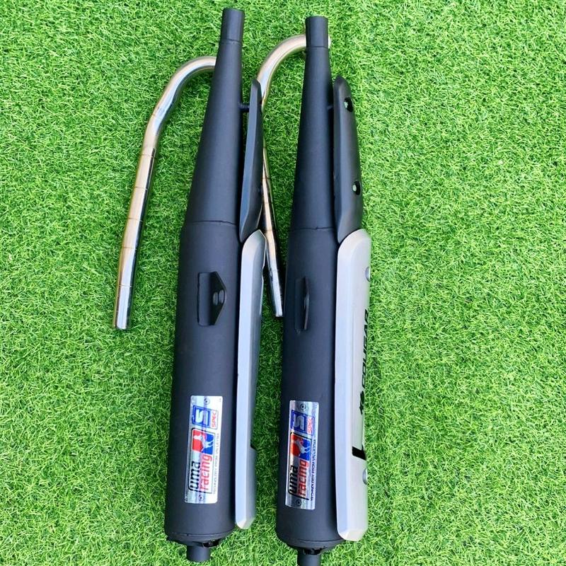 PÔ UMA RACING MÓC NỈ CỔ INOX GẮN XE SIRIUS JUPITER WAVE DREAM KÈM CỔ VÀ PÁT (có lựa chọn xe) Phụ Kiện Phụ Tùng