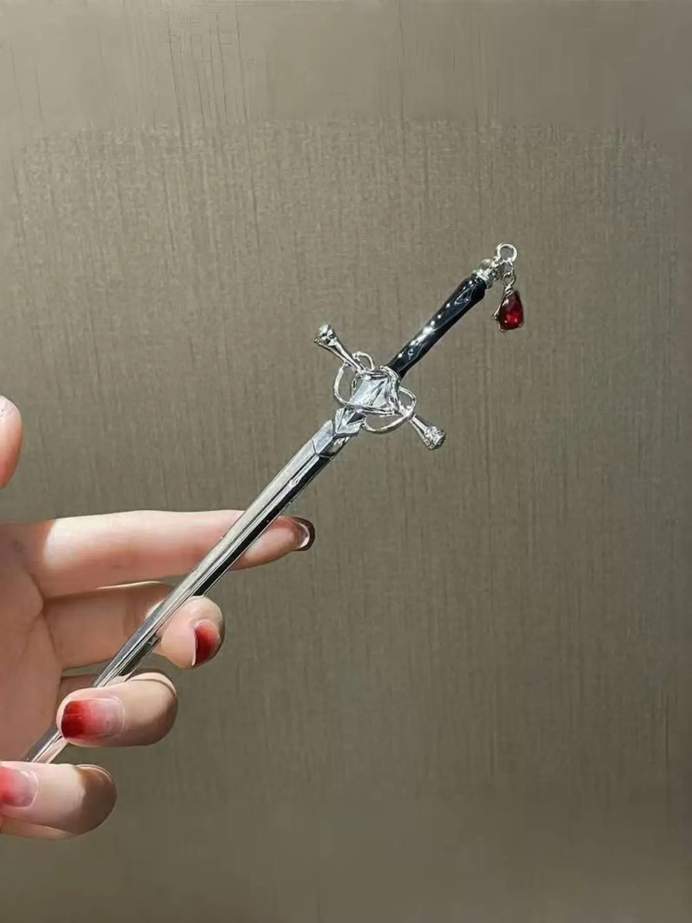 Women's Creative Sword Design Hair Pin, with Rhinestone Decor, Fashionable Hair Accessories for Women & Girls, Trendy All-match & Exquisite Hair Pin for Gift