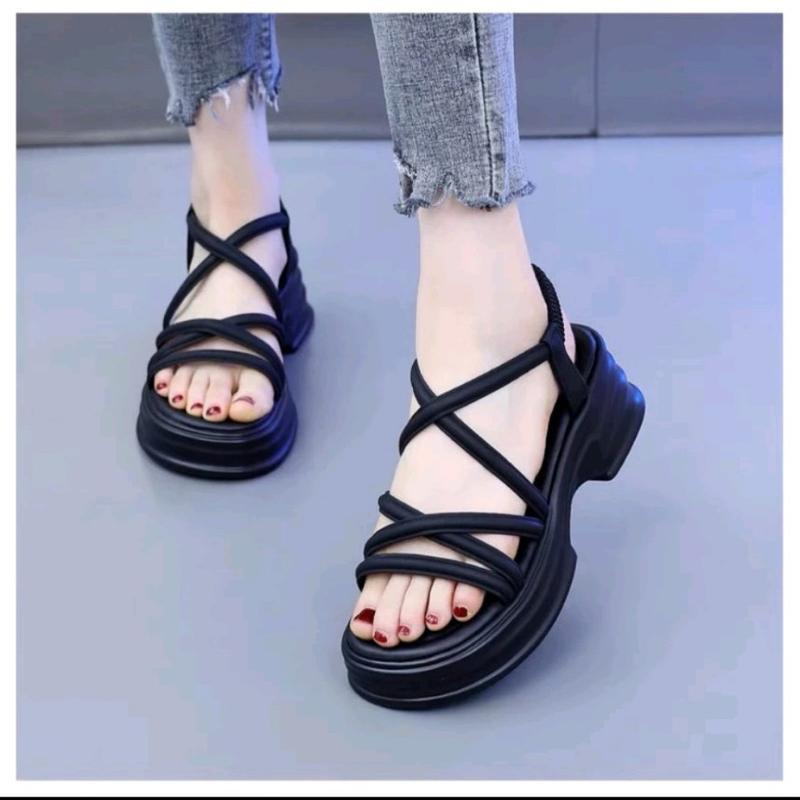 Giày sandal nữ cao 5cm Ngọc Trinh Store bảng quai mảnh dây thun êm chân phiên bản 2024  KB 01 Shoes DéP