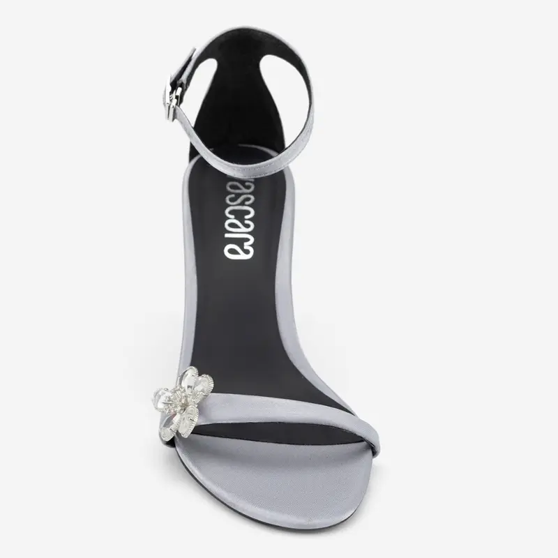 Vascara Giày Sandals Nhấn Chi Tiết Hoa Đính Đá - SDN 0821 5