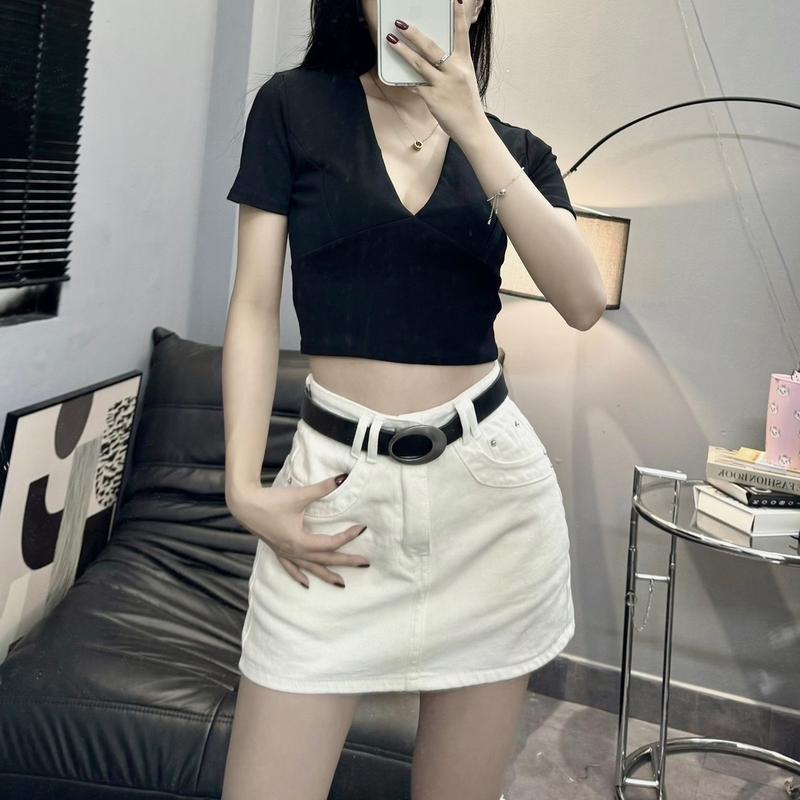 YURI JEANS - Chân Váy Jean Nữ May Viền Túi Nổi Hai Màu Trắng Đen Nhung Women