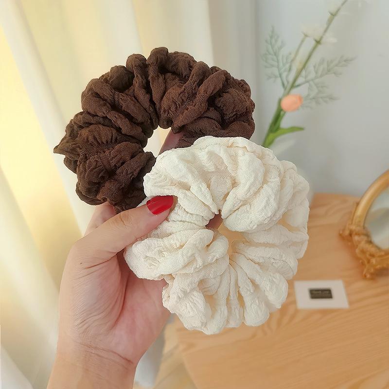 Product Introduction of French Retro Cream Pleated Seersucker Large Intestine Hair Ring 2025 New French Vintage Hair Accessories Women 0