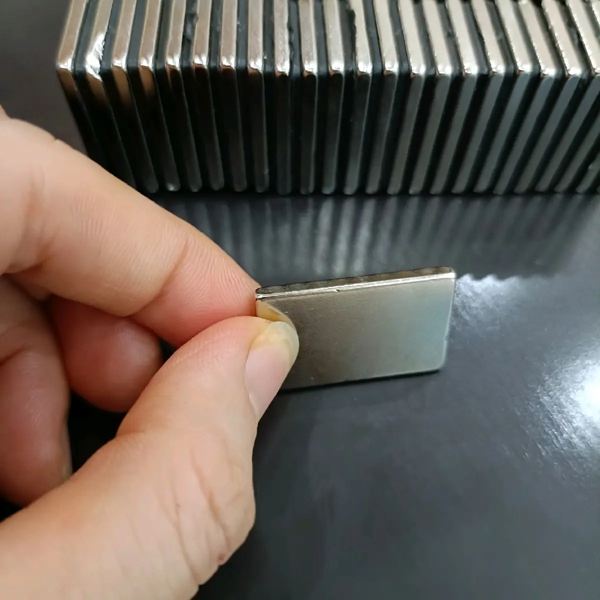 Nam châm siêu hít 30x20x3mm hình chữ nhật, nam châm đính bảng đính tủ lạnh