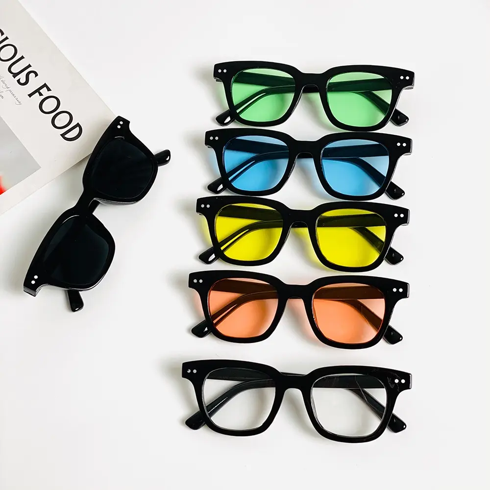 (Phía bắc trong kho）Mắt kính unisex hot trend thời trang gọng kính mát nam nữ nhiều màu phong cách Women Kính Mắt kinh  legiasi Chống Nắng
