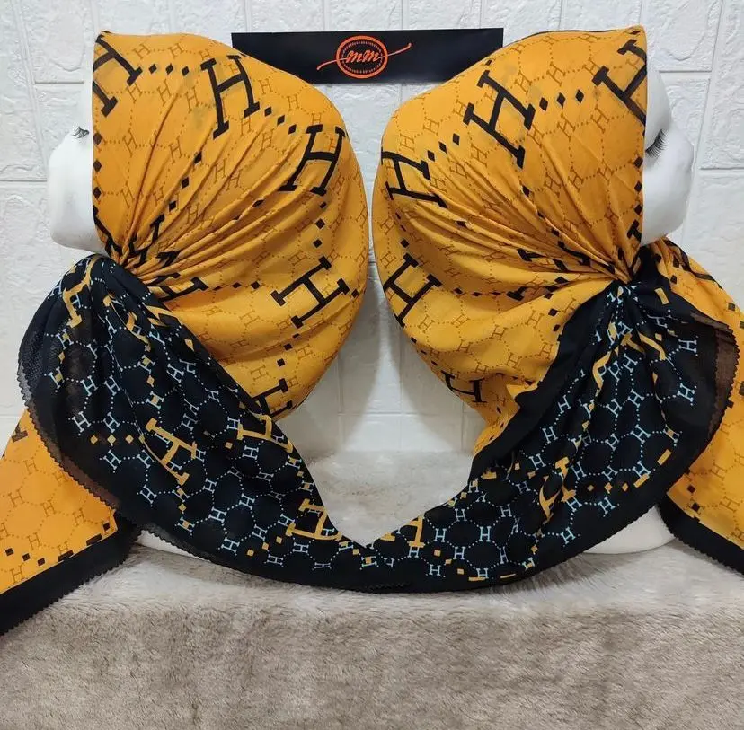 HIJAB VOAL MOTIF RANTAI HEHE Kerudung  Segi  Empat