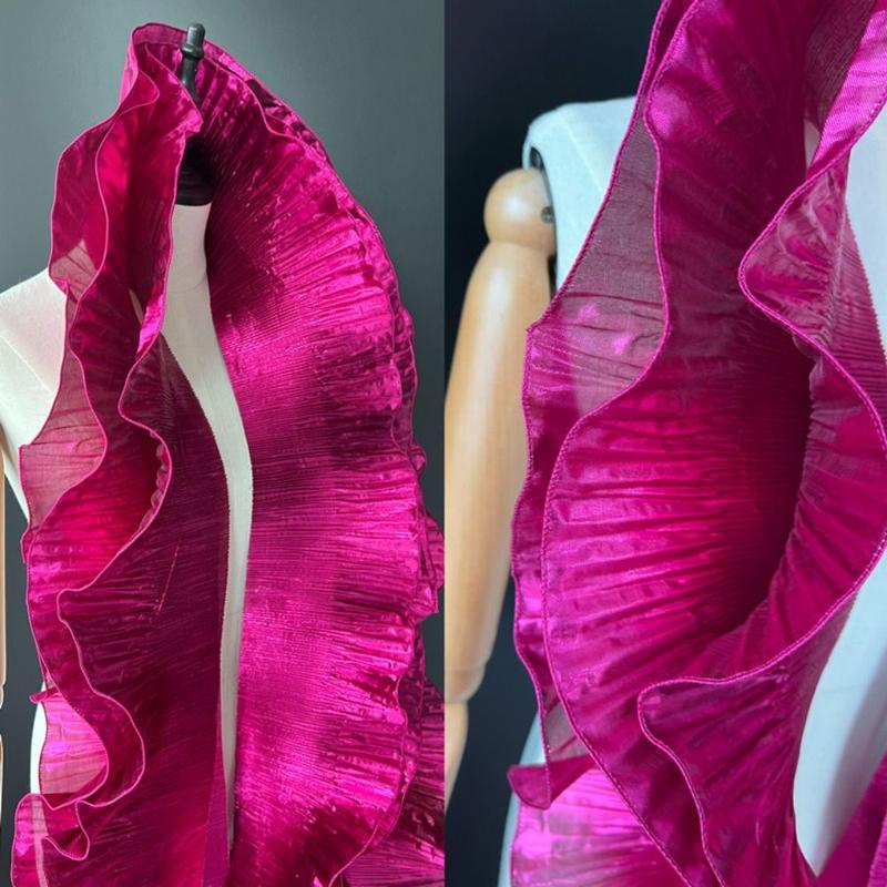 Product Introduction of New Metallic Lustrous Big Wave Lace Fabric 15cm Wide Fashion Pleat Mesh Organza 1 Yard DIY Styling Sewing Pleated Ruffle Lace Fabric 15
