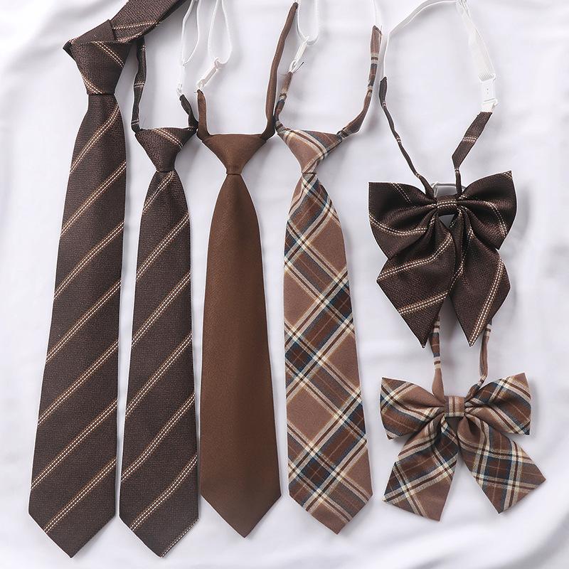 Cà Vạt Nâu, Phong Cách Nhật Bản,Tđỏ cà  vạt  cho  nữ black  tie nơ  đeo  kỉ  yếu  áo  cử  nhân nơ  cài  áo  cử  nhân bow  tie nơ  thắt  áo  sơ  mi  nữ nơ  kẹp  áo  cử  nhân cravat nơ  trang  trí nơ  đen nơ  gắn  áo  cử  nhân