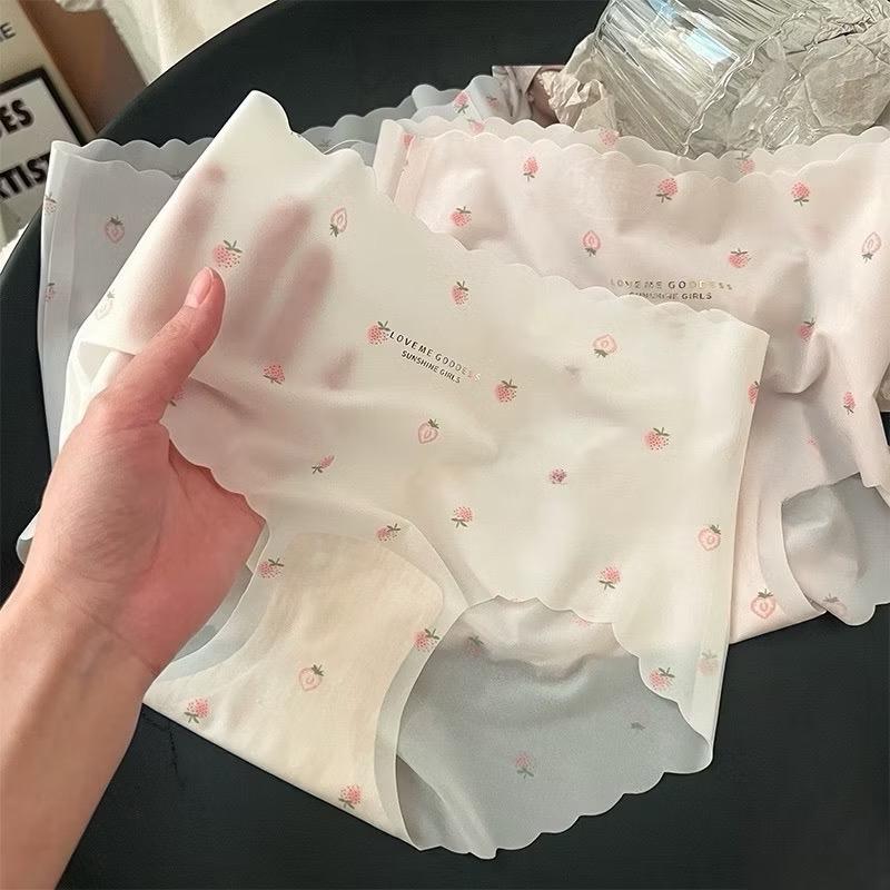￼SET 5-10 Quần Lót Nữ Su Lụa Thạch Tàng Hình Cao Cấp Không Viền HOẠ TIẾT Su Thạch DÂU TÂY 0