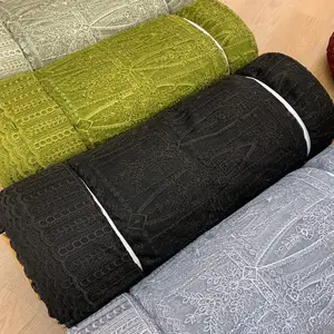 70.5 Brokat tulle full bordir