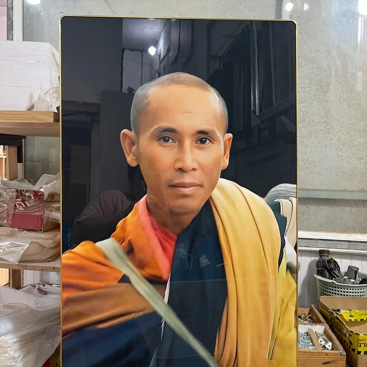 Ảnh nền đen thầy MINH TUỆ Tranh