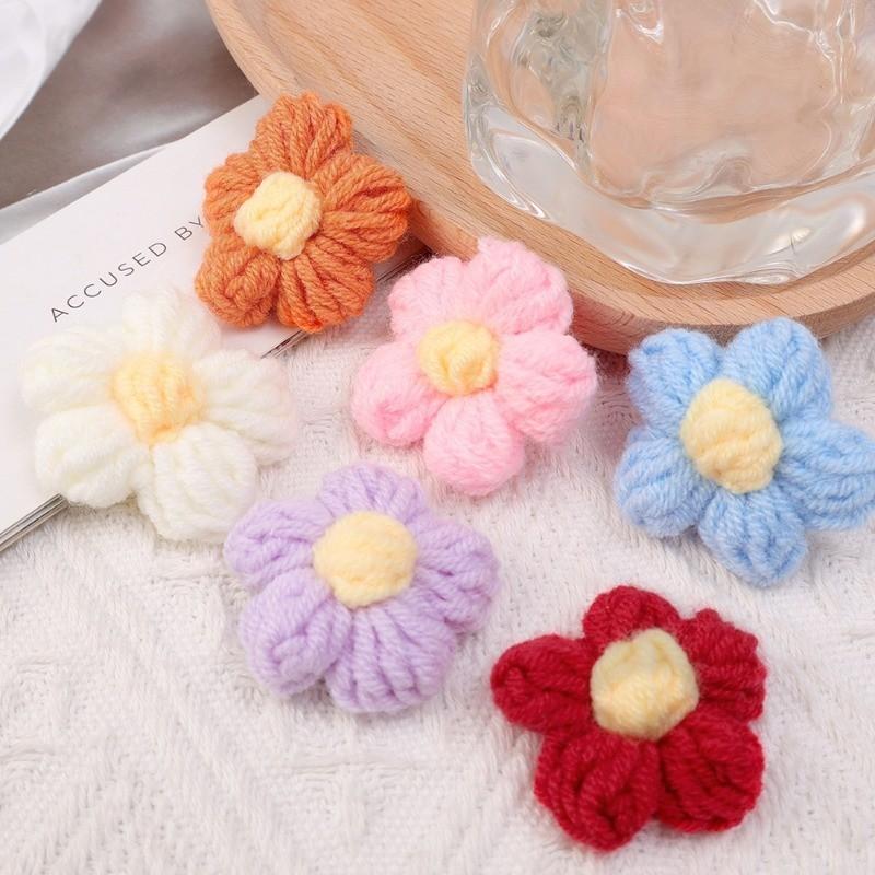Product Introduction of Applique Bunga Bunga Berwarna-warni Mini, Dikait dengan Tangan, Tampalan Jahit untuk Pakaian, Topi, Hiasan Perkahwinan, Bekalan Kraf DIY 21