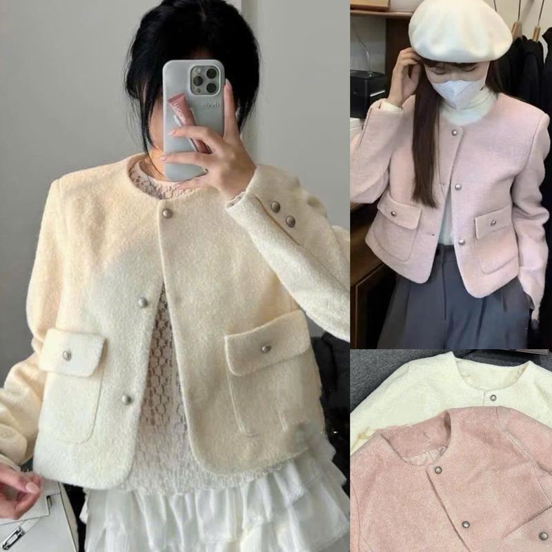 Áo dạ nữ A.689 Áo dạ lửng cổ tròn phối 2 túi nắp đính khuy chất lông xù dày dặn - Shop Chấm Bi Women Top