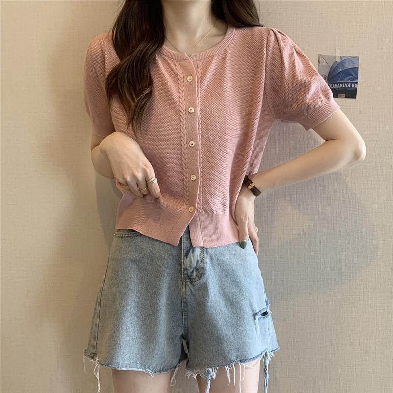 Product Introduction of Áo Thun ngắn Tay Phong Cách Mới Mùa Hè, Cổ Chữ O, Dễ Phối Đồ Dành Cho Nữ, Ngắn Ngắn Tay, Một Hàng Cúc, Áo Cardigan Dệt Kim, Đơn Giản 24