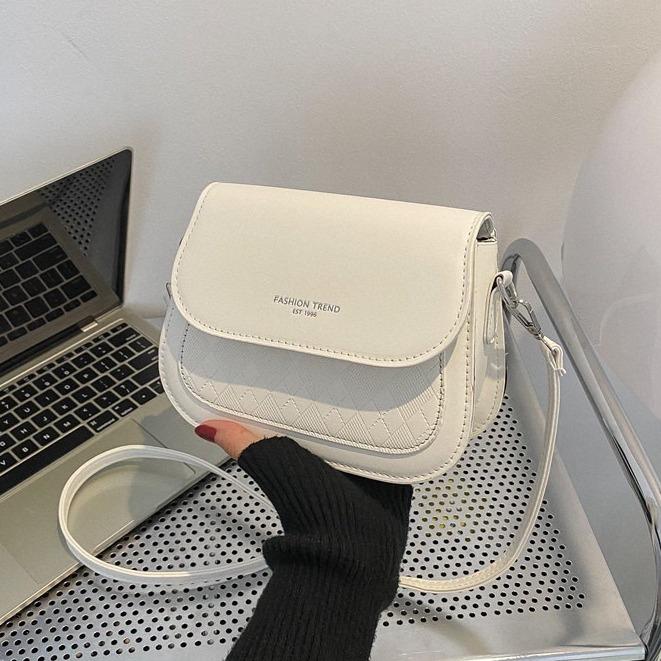 Túi xách nữ đeo chéo đeo vai 2 ngăn xinh xắn Hiếu Túi Store HT2051 Bag