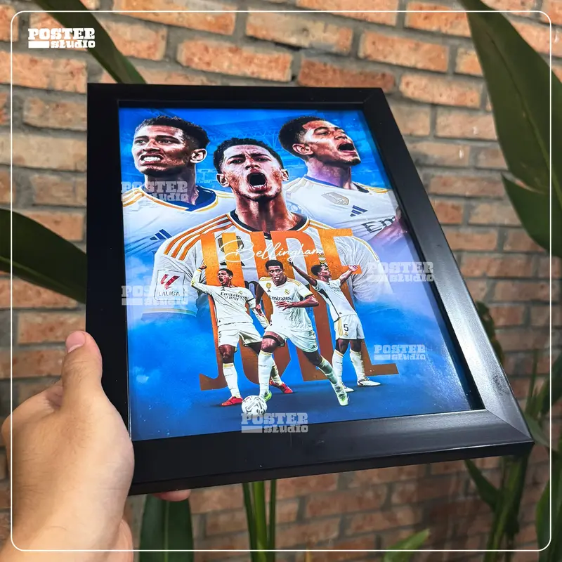 Khung ảnh poster Jude Bellingham gồm 2 kích thước để bàn A5 (18cm x 24cm), treo tường A4 (24cm x 35cm) Decor Decor Phòng 4