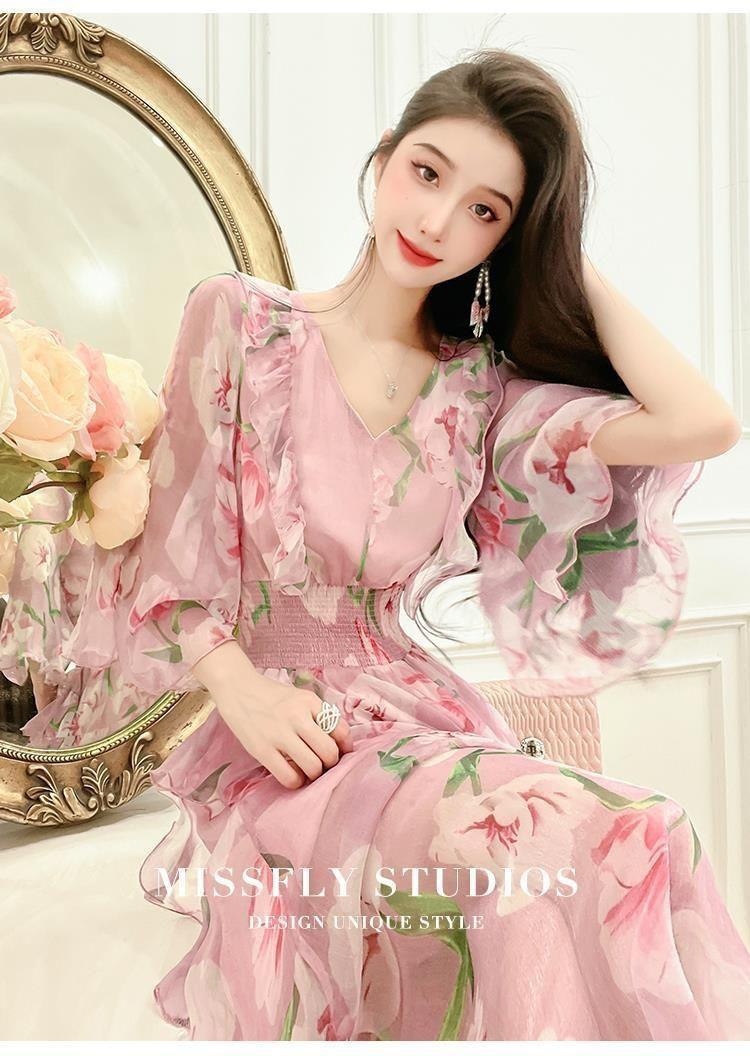 Product Introduction of Váy Voan, Shi Tong Tùy Chỉnh, Ngọt Ngào Và Thanh Lịch, Bộ Sưu Tập Mùa Xuân Và Mùa Hè 2022, Hàng Mới Về, Dành Cho Nữ, In Hình, Cổ Chữ V, Váy Dài Trung Bình Có Khóa Women Dress Màu Hồng 13