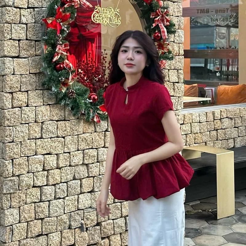 Áo có tay cổ trụ dáng bồng bí [Một Mẩu House]